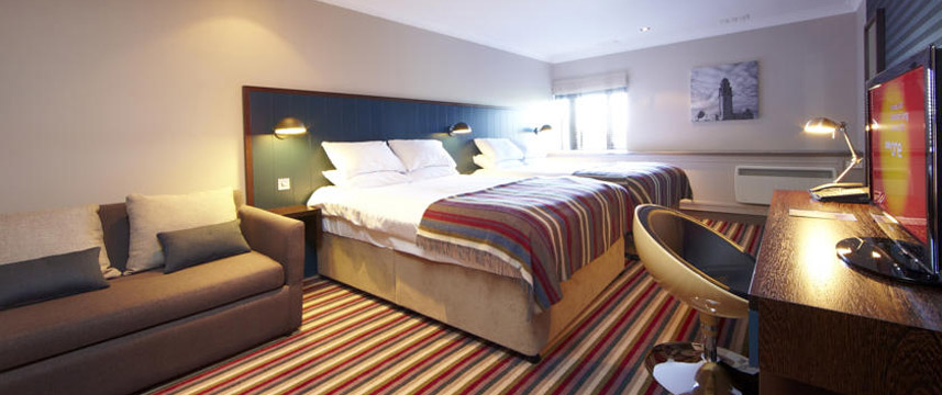 De Vere Heron`s Reach Family Room De Vere Heron`s Reach Family Room